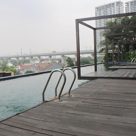 Cozy Grand Kamala Lagoon By Pelita Property Bekasi Kültér fotó
