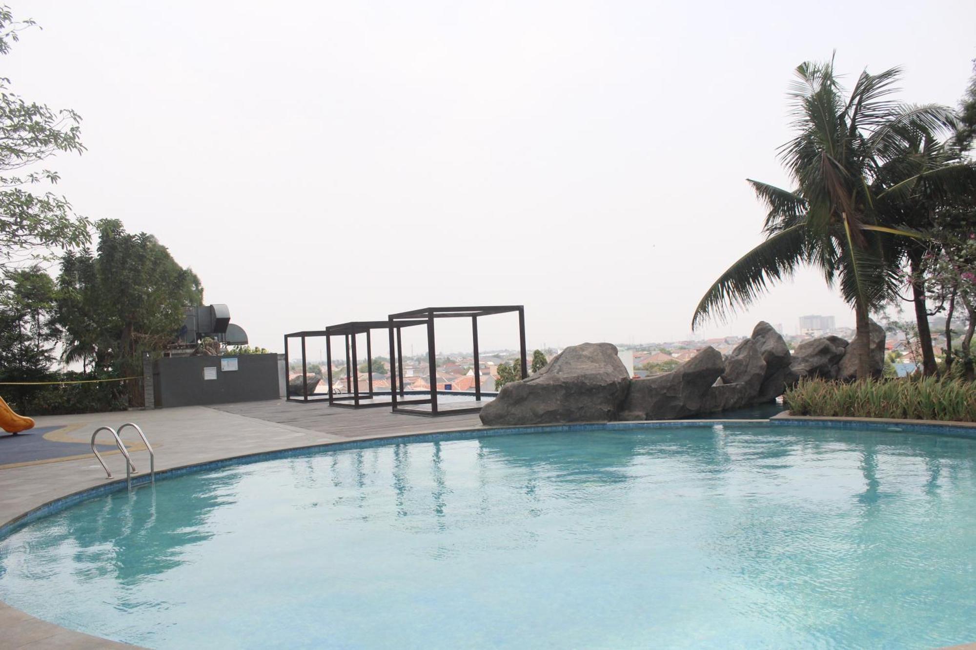 Cozy Grand Kamala Lagoon By Pelita Property Bekasi Kültér fotó