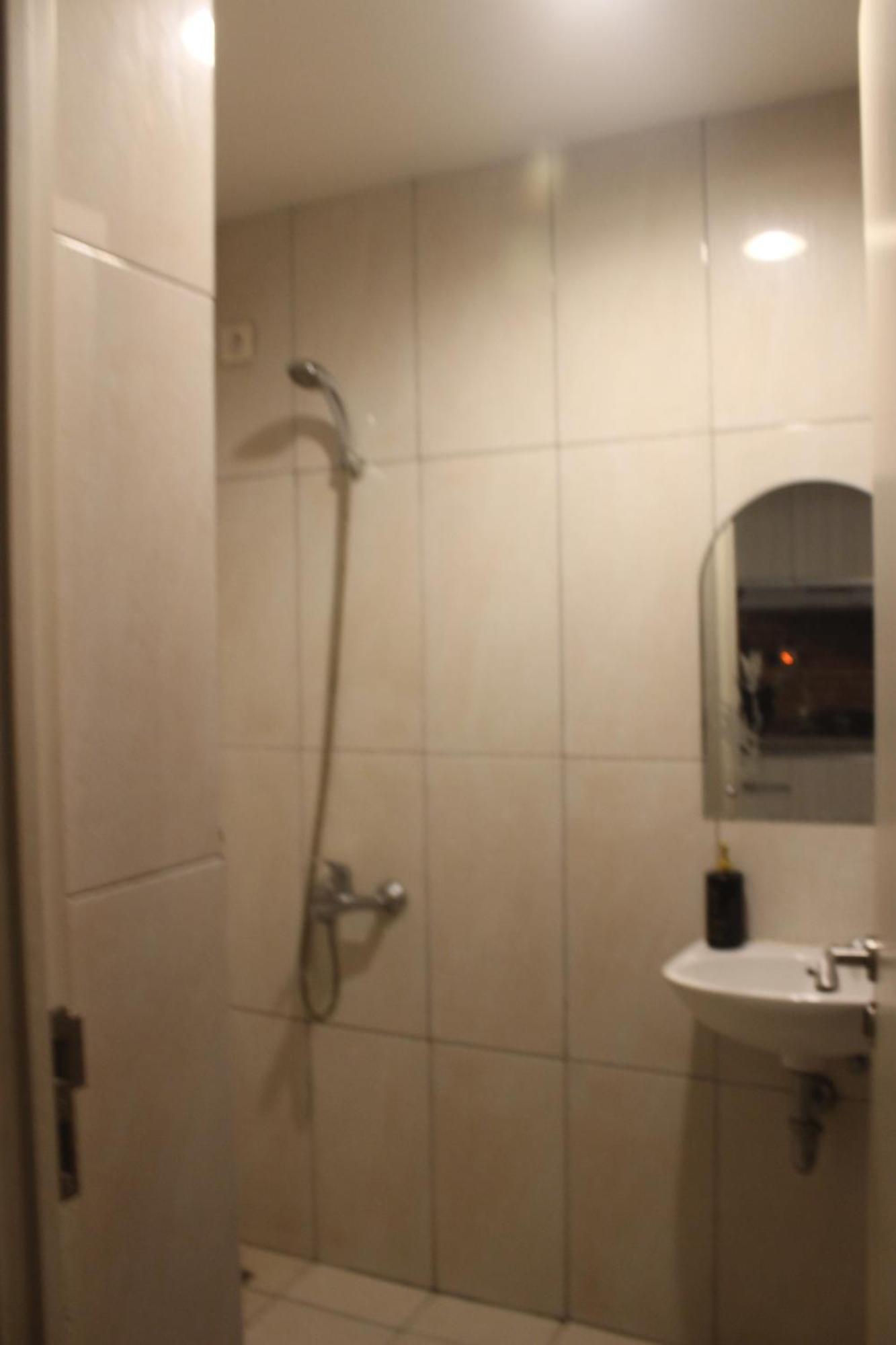 Cozy Grand Kamala Lagoon By Pelita Property Bekasi Kültér fotó
